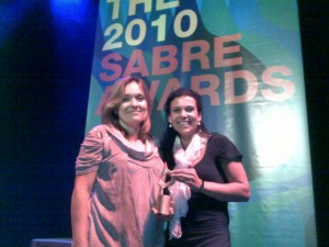 PREMIO SABRE 2010 300x225 <!  :es  >FELICIDADES EQUIPO!!!! El proyecto ASOCAMA de Inforpress gana un SABRE<!  :  >