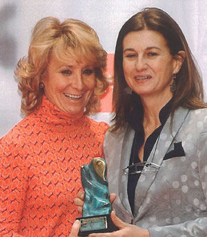 Monica_Oriol Mónica Oriol recibe el premio de emprendedora