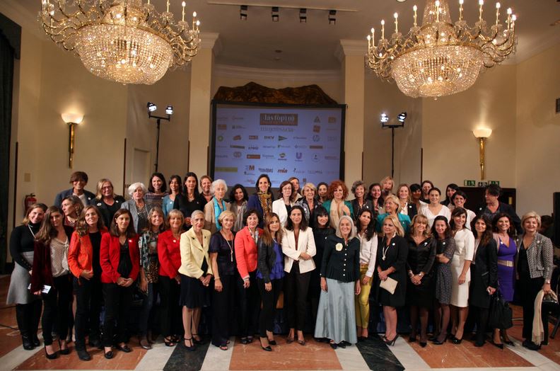 El honor de estar junto a grandes mujeres