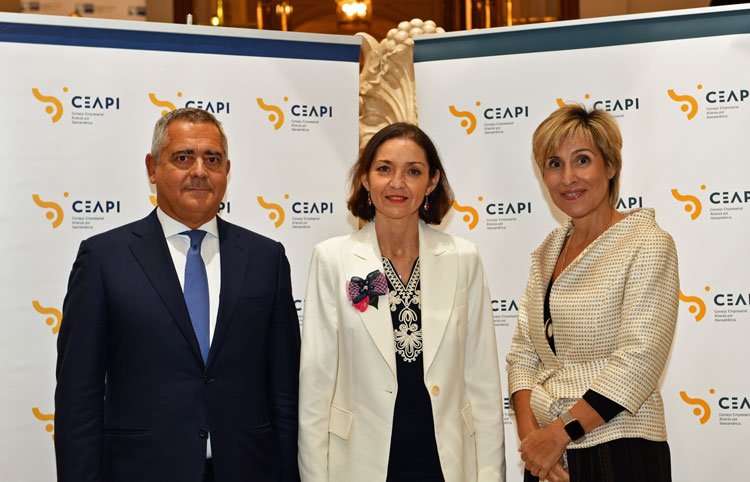 La ministra de Industria, Reyes Maroto: «Iberoamérica es una prioridad para España»