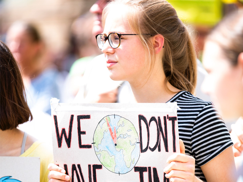 La República: «El paso al frente de la Generación Z»