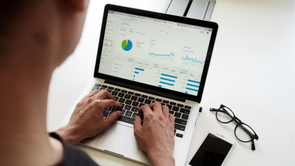 Entrevista en Marketing Insider Review: «Hoy una empresa que no escucha o que no invita a la cocreación está abocada al fracaso» Entrevista en Marketing Insider Review: «Hoy una empresa que no escucha o que no invita a la cocreación está abocada al fracaso»