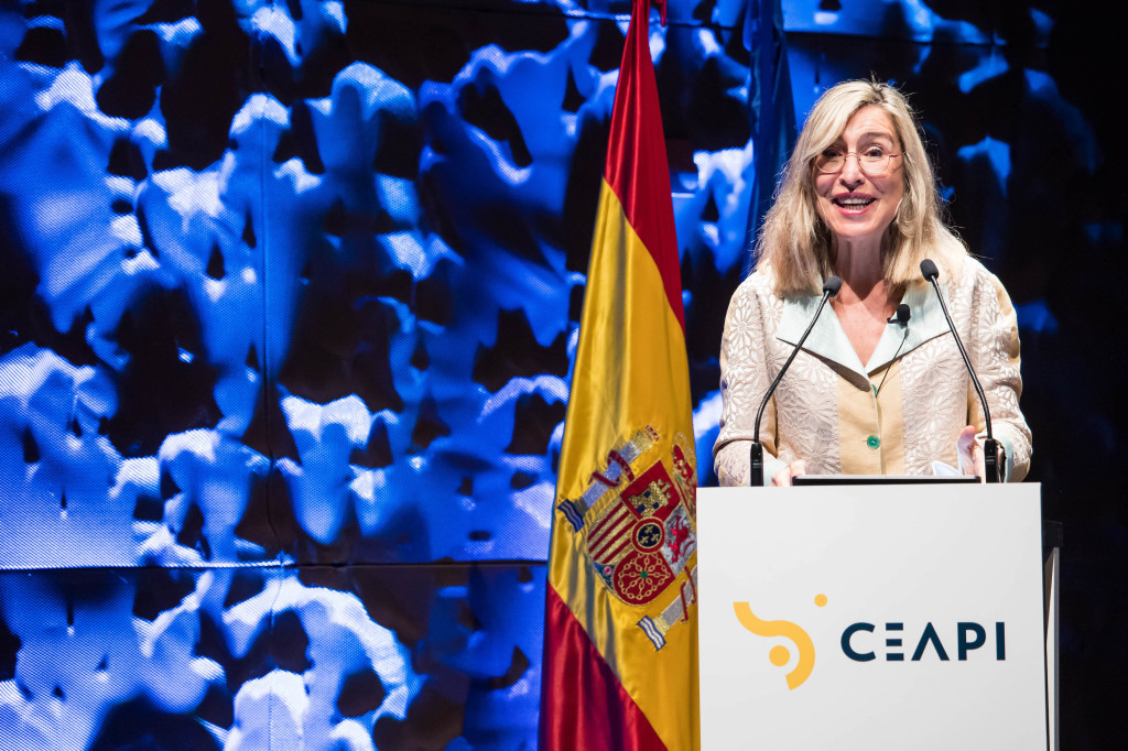 Entrevista en RNE: “Se necesita un clima de confianza entre los países para que las instituciones y los empresarios puedan crear economía, riqueza y nuevos empleos” Entrevista en RNE: “Se necesita un clima de confianza entre los países para que las instituciones y los empresarios puedan crear economía, riqueza y nuevos empleos”