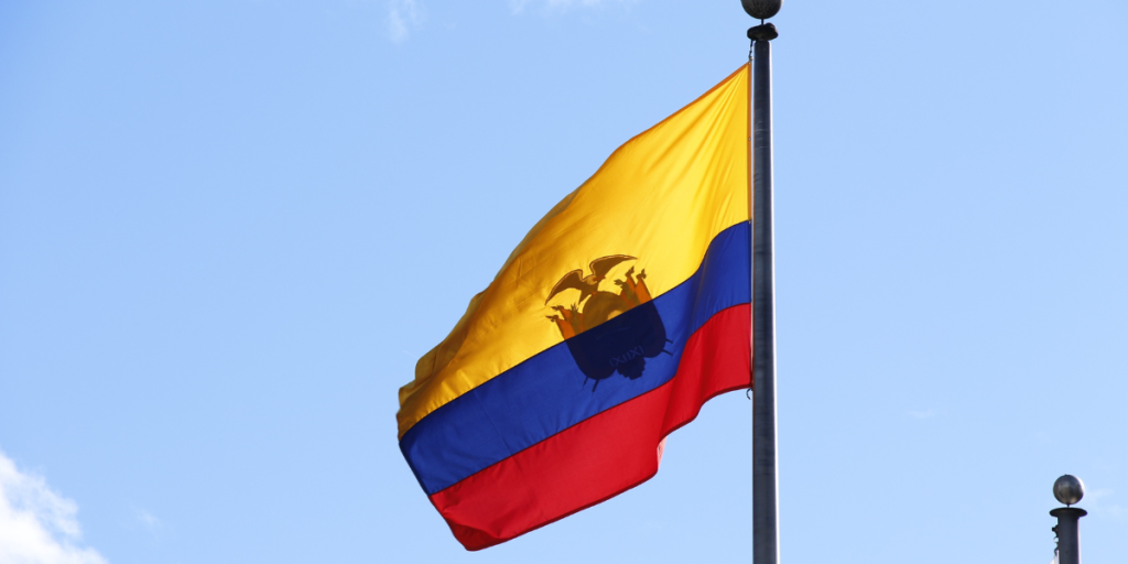 La República: «Ecuador: contra la violencia, empleo»